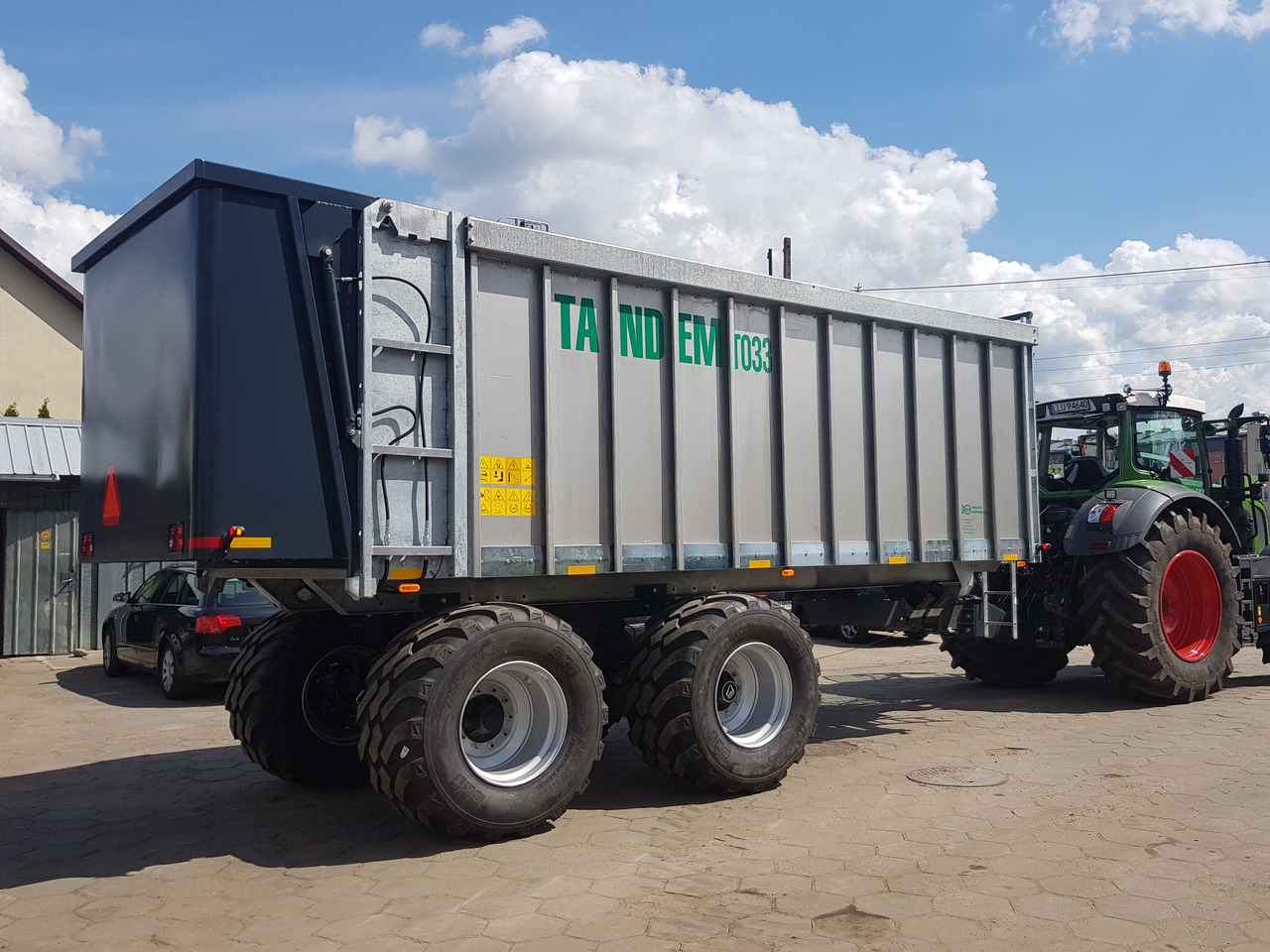Esparcidor de estiércol nuevo Auto-Agro Mistreuer / Manure spreader / Epandeur à fumier / Rimorchio spandiconcime / Abonadora / Разбрасыватель органических удобрений / Rozrzutnik obornika Tandem N268: foto 21