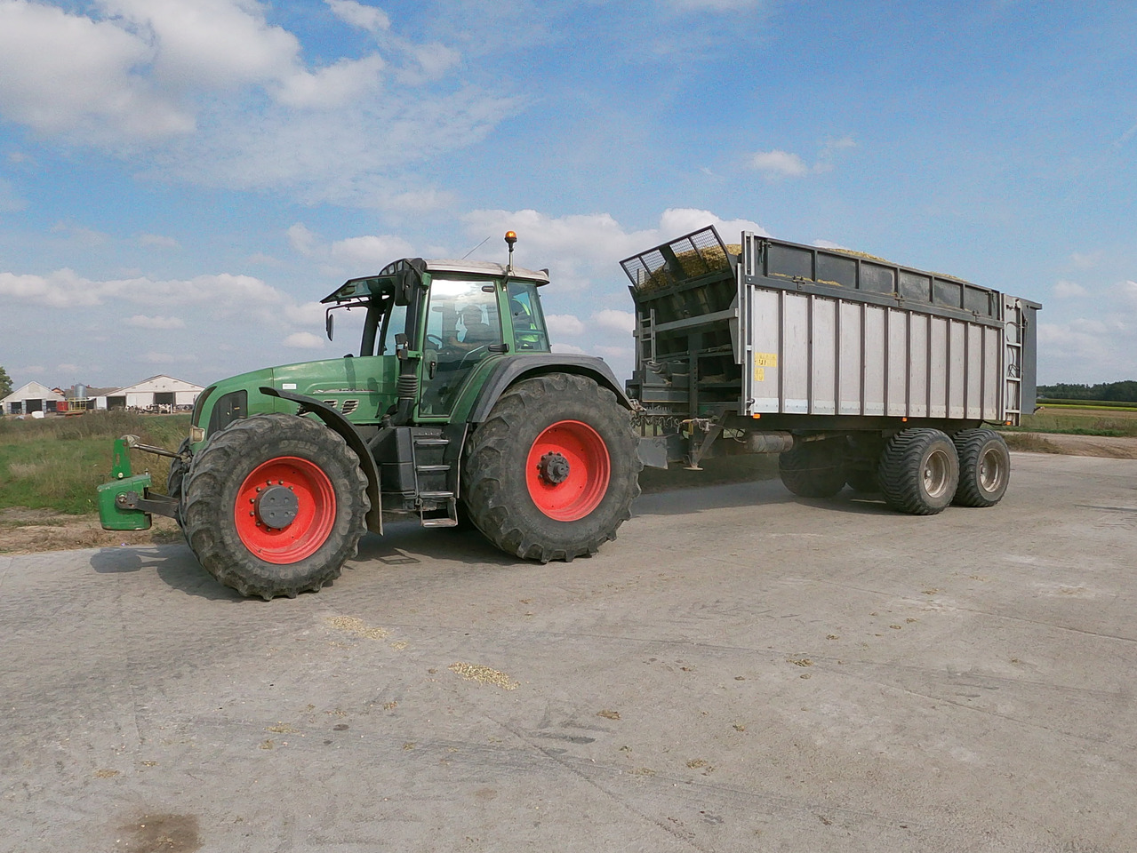 Esparcidor de estiércol nuevo Auto-Agro Mistreuer / Manure spreader / Epandeur à fumier / Rimorchio spandiconcime / Abonadora / Разбрасыватель органических удобрений / Rozrzutnik obornika Tandem N268: foto 27