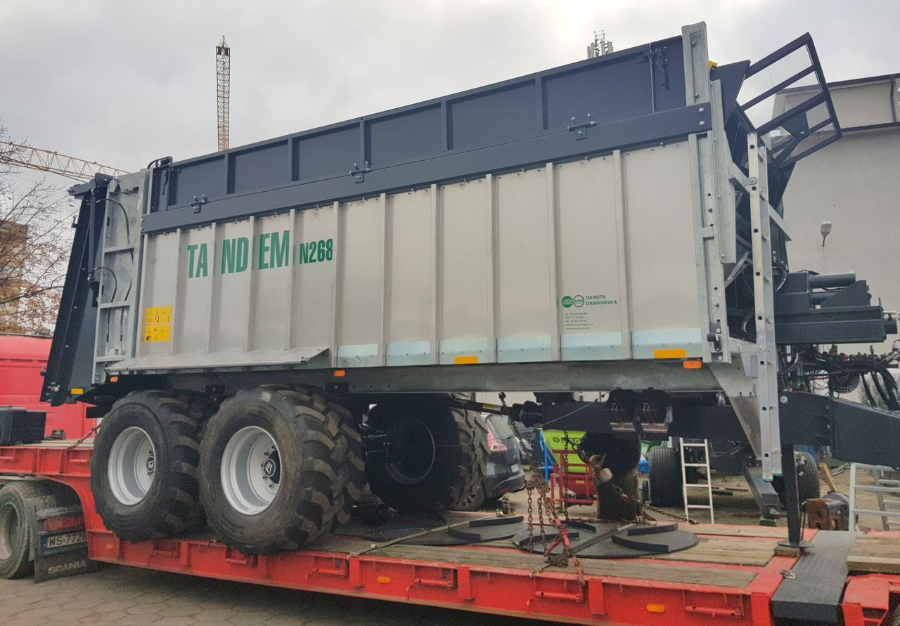 Esparcidor de estiércol nuevo Auto-Agro Mistreuer / Manure spreader / Epandeur à fumier / Rimorchio spandiconcime / Abonadora / Разбрасыватель органических удобрений / Rozrzutnik obornika Tandem N268: foto 38