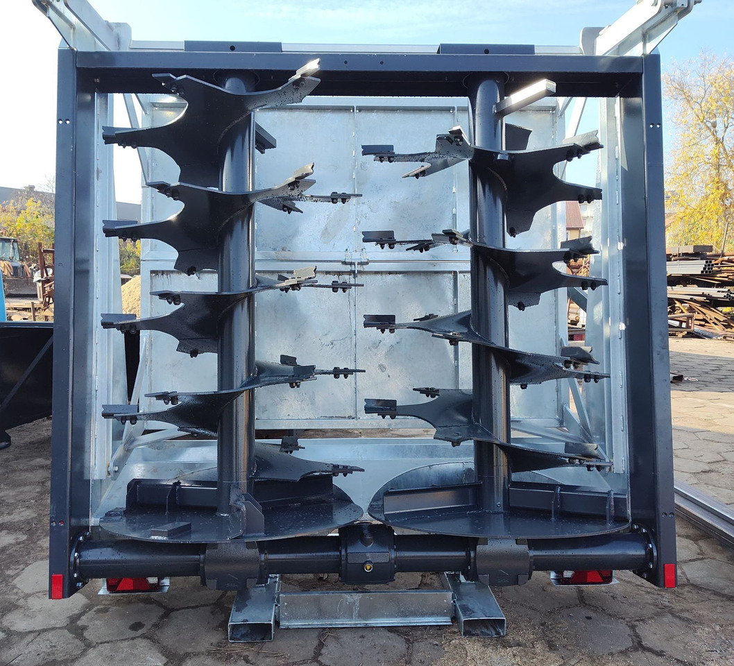 Esparcidor de estiércol nuevo Auto-Agro Mistreuer / Manure spreader / Epandeur à fumier / Rimorchio spandiconcime / Abonadora / Разбрасыватель органических удобрений / Rozrzutnik obornika Tandem N268: foto 37