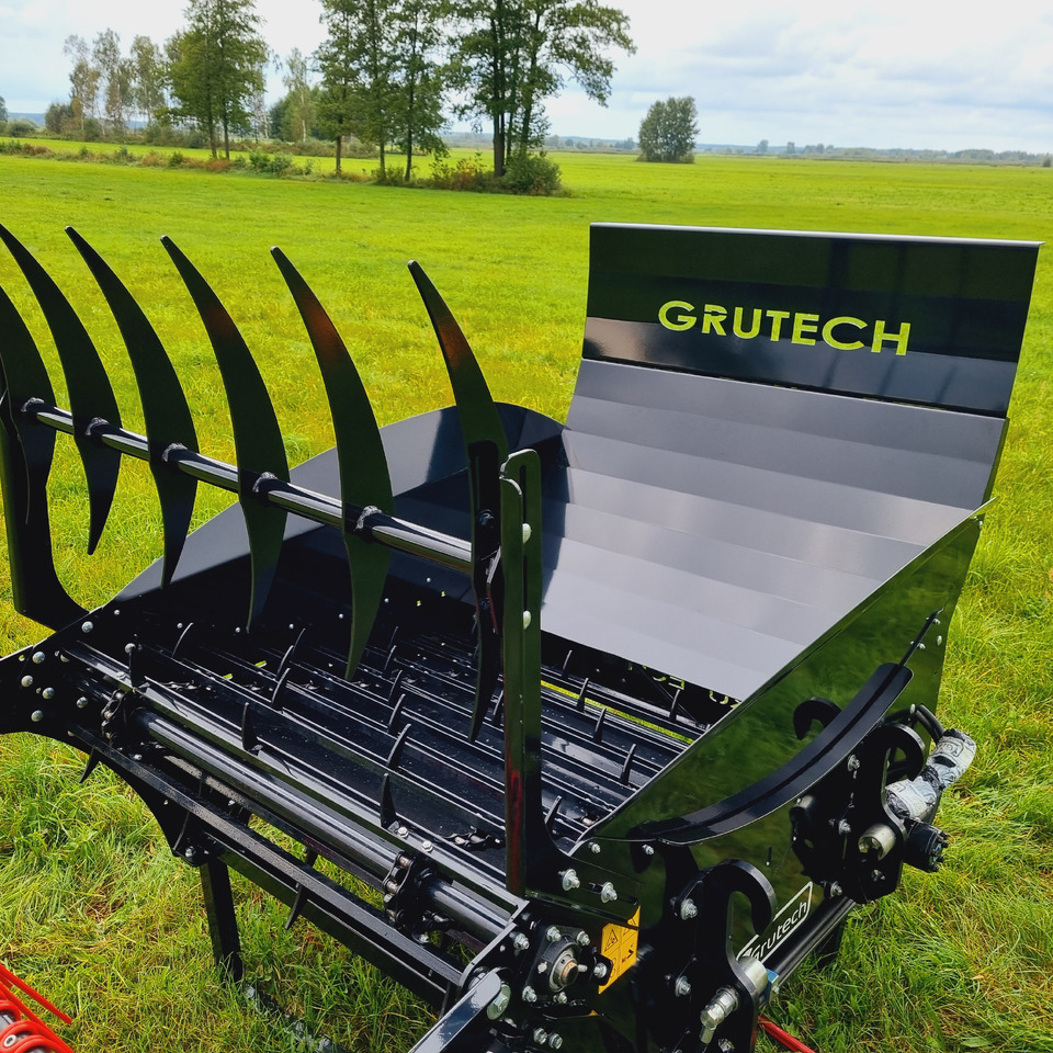 Empajadora nuevo Grutech Ballenabwickler / Straw blowers / Pailleuse / Trinciapaglia / Picadora de paja / Измельчитель соломы / Ścielarka słomy: foto 8