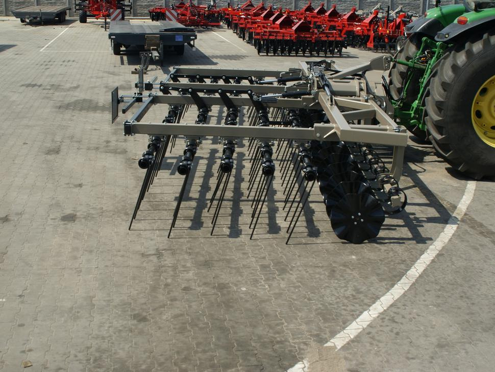 ROLEX Mulchegge / Mulch harrow / Herse de déchaumage / Erpice pacciamante / Борона для мульчирования / Brona mulczowa 7,5 m - Grada de púas: foto 4 ROLEX Mulchegge / Mulch harrow / Herse de déchaumage / Erpice pacciamante / Борона для мульчирования / Brona mulczowa 7,5 m - Grada de púas: foto 4