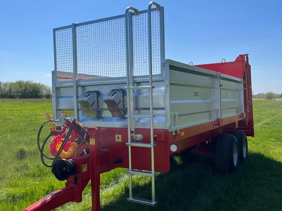 Roltrans Miststreuer / Manure spreader / Épandeur à fumier / Spandiletame / Разбрасыватель органических удобрений / Rozrzutnik obornika N250/32 JAMNIK 8 t - Esparcidor de estiércol: foto 1 Roltrans Miststreuer / Manure spreader / Épandeur à fumier / Spandiletame / Разбрасыватель органических удобрений / Rozrzutnik obornika N250/32 JAMNIK 8 t - Esparcidor de estiércol: foto 1