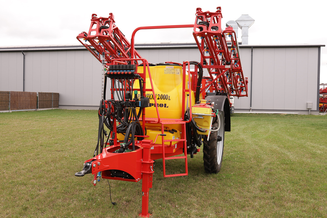 WOPROL Feldspritze / Sprayer / Pulvérisateur / Opryskiwacz 2000 L - Pulverizador arrastrado: foto 2 WOPROL Feldspritze / Sprayer / Pulvérisateur / Opryskiwacz 2000 L - Pulverizador arrastrado: foto 2