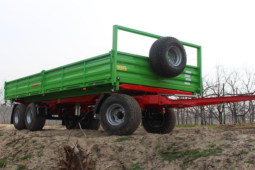 Wodziński Transportplattform für Obstbau / Orchard platform / Plateau de verger / Platforma sadownicza - Remolque plataforma agrícola: foto 1 Wodziński Transportplattform für Obstbau / Orchard platform / Plateau de verger / Platforma sadownicza - Remolque plataforma agrícola: foto 1
