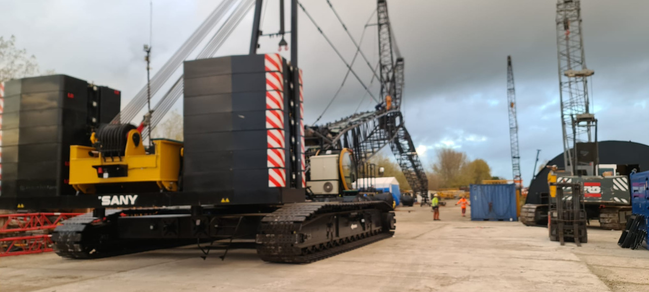 SANY SCE2600A - Grúa sobre orugas: foto 3 SANY SCE2600A - Grúa sobre orugas: foto 3