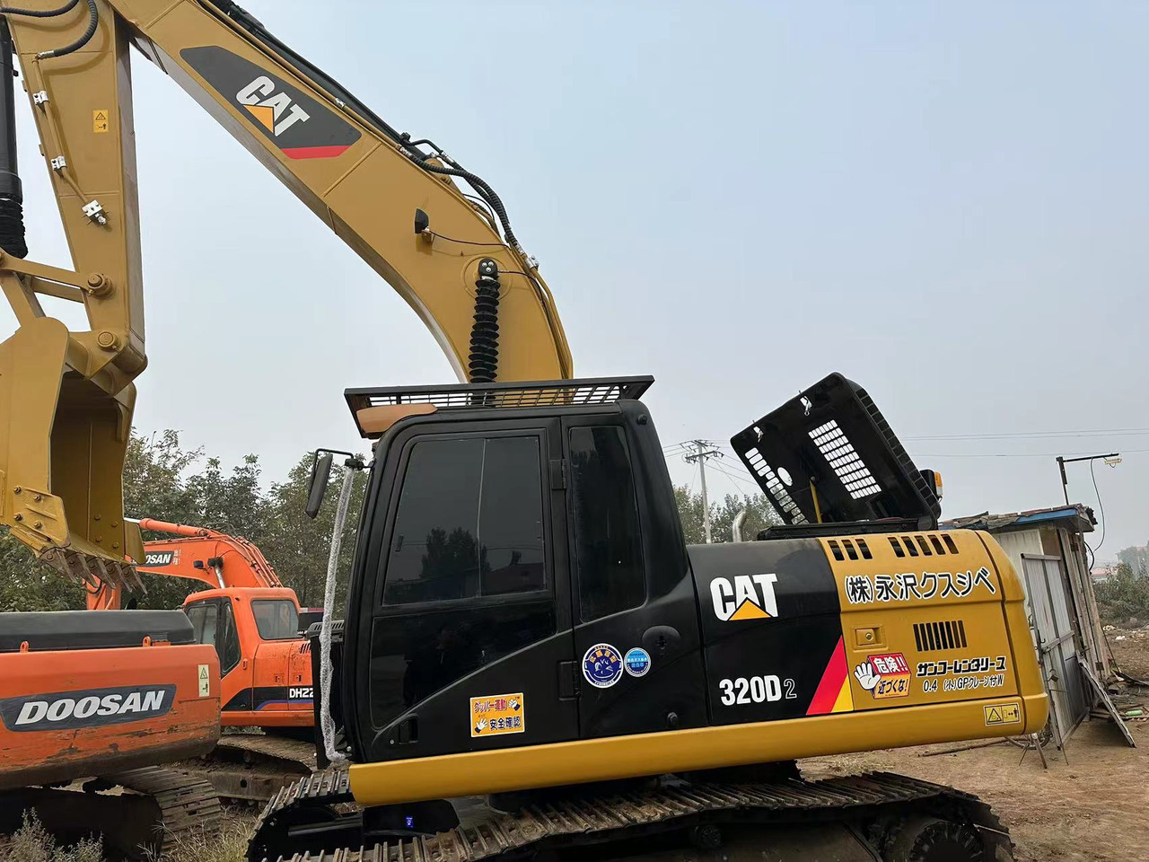 CATERPILLAR 320D2 - Excavadora de cadenas: foto 5 CATERPILLAR 320D2 - Excavadora de cadenas: foto 5