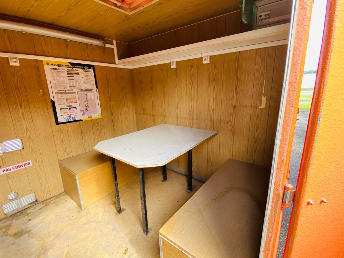Casa contenedor CABANE DE CHANTIER SUR BERCE AMPLIROLL: foto 8