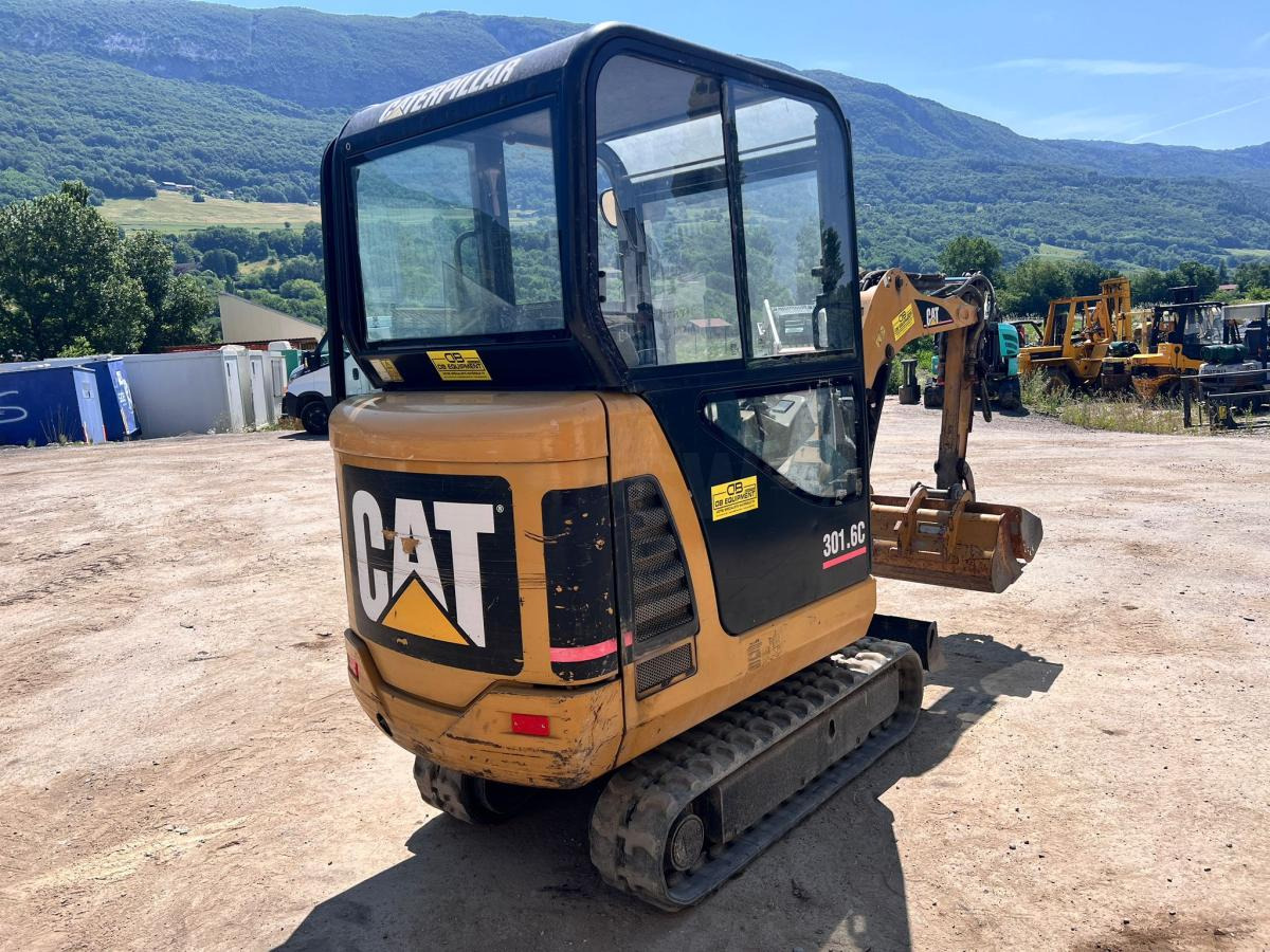 Caterpillar 301.6C MINIPELLE 1,7T (NET DE TVA) - Miniexcavadora: foto 4 Caterpillar 301.6C MINIPELLE 1,7T (NET DE TVA) - Miniexcavadora: foto 4