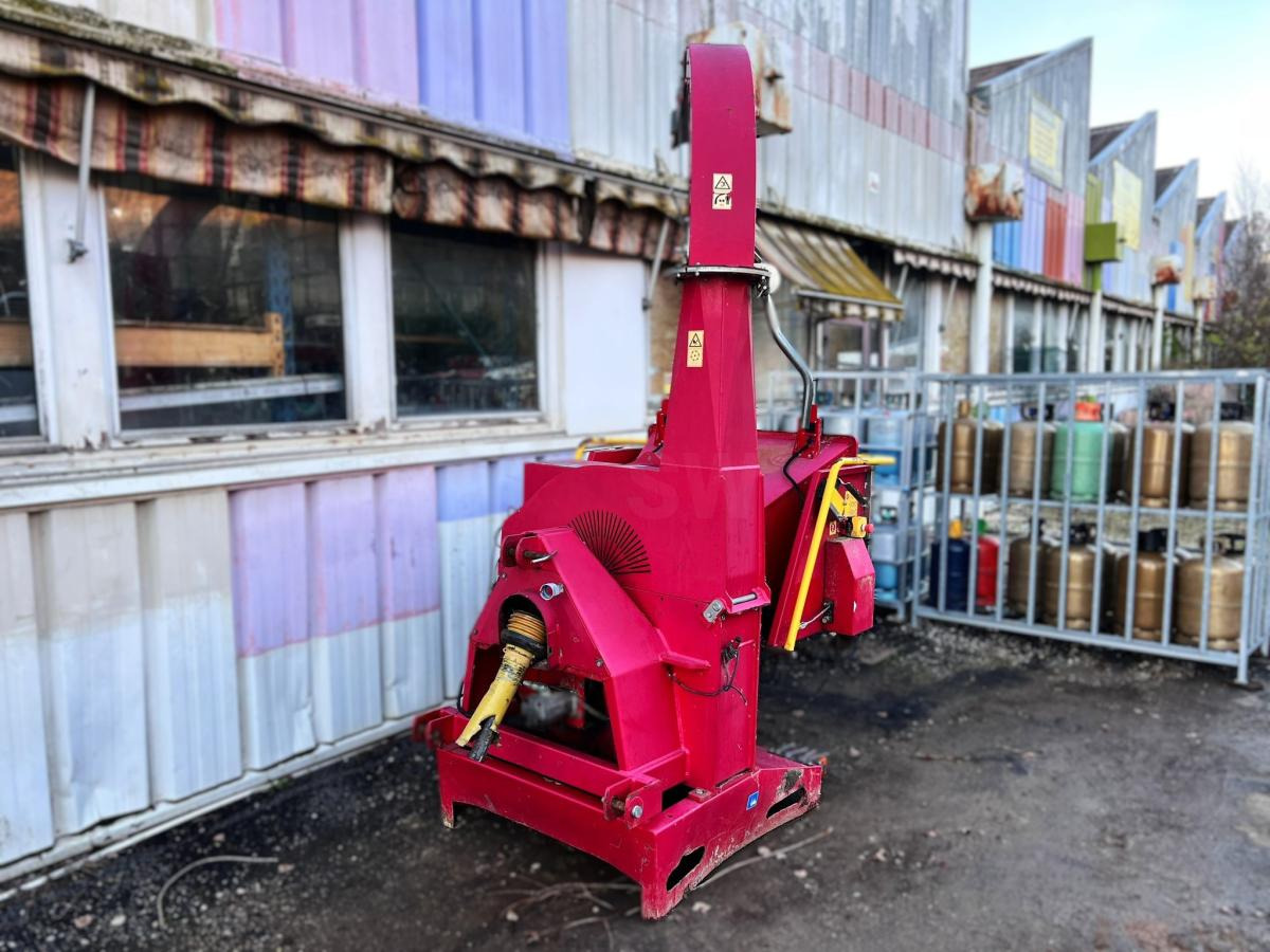 FSI TP250PTO Broyeur à branche arrière tracteur (NET DE TVA) - Trituradora de madera: foto 3 FSI TP250PTO Broyeur à branche arrière tracteur (NET DE TVA) - Trituradora de madera: foto 3