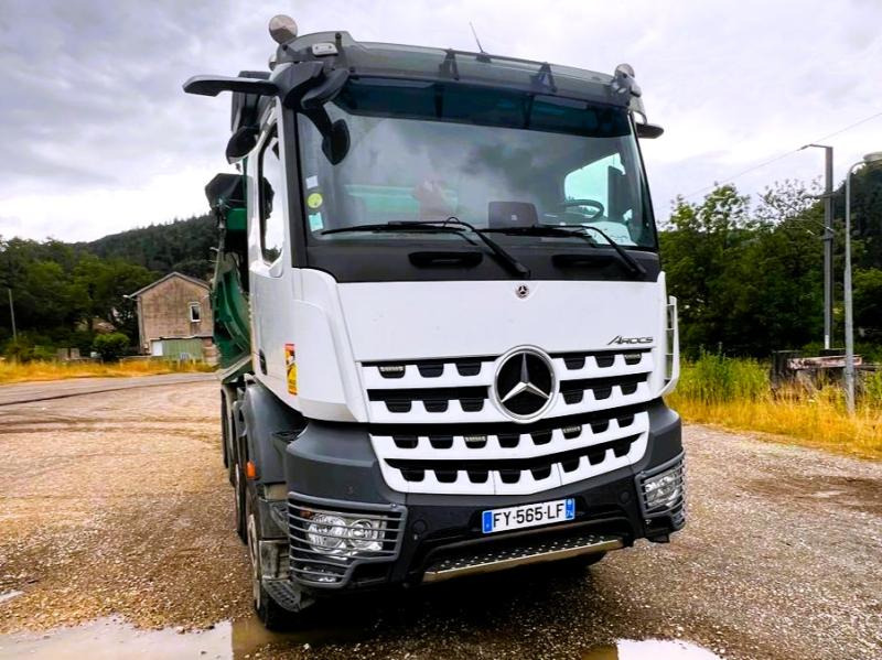 Mercedes Arocs CAMION BENNE 8x4 460cv 11L Euro6 - Camión volquete: foto 3 Mercedes Arocs CAMION BENNE 8x4 460cv 11L Euro6 - Camión volquete: foto 3