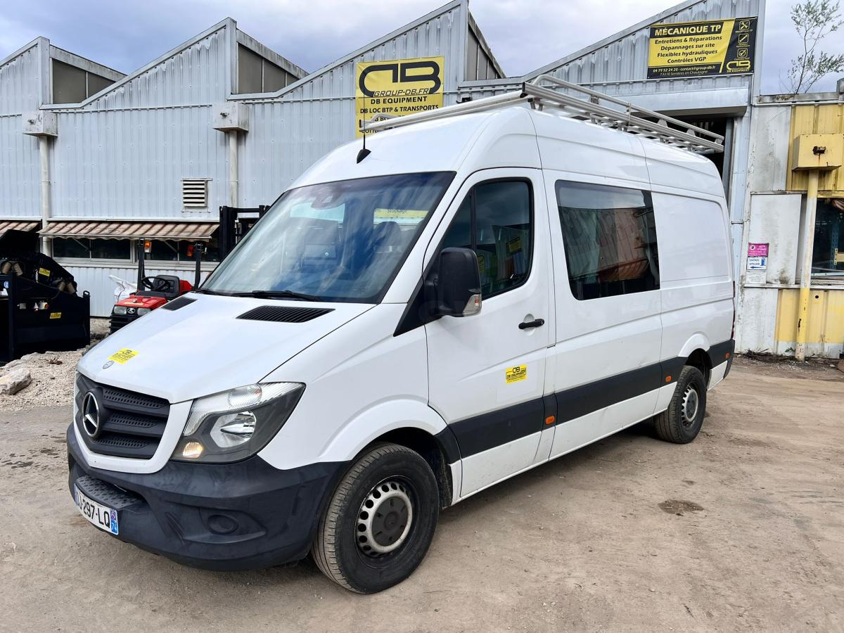 Mercedes SPRINTER 2 V6 3L 190cv - Furgón, Furgoneta combi: foto 1 Mercedes SPRINTER 2 V6 3L 190cv - Furgón, Furgoneta combi: foto 1