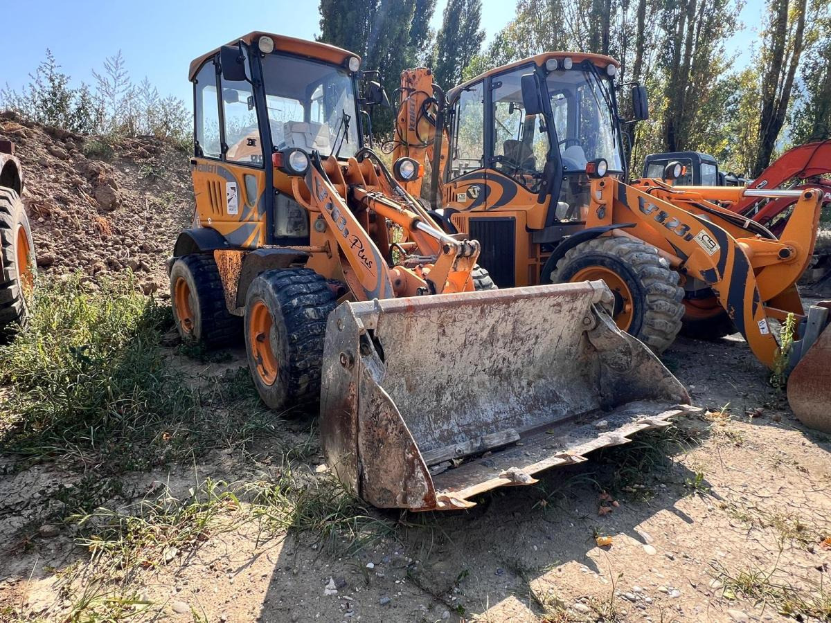 Venieri 263B PLUS CHARGEUSE SUR PNEUS - Cargadora de ruedas: foto 1 Venieri 263B PLUS CHARGEUSE SUR PNEUS - Cargadora de ruedas: foto 1