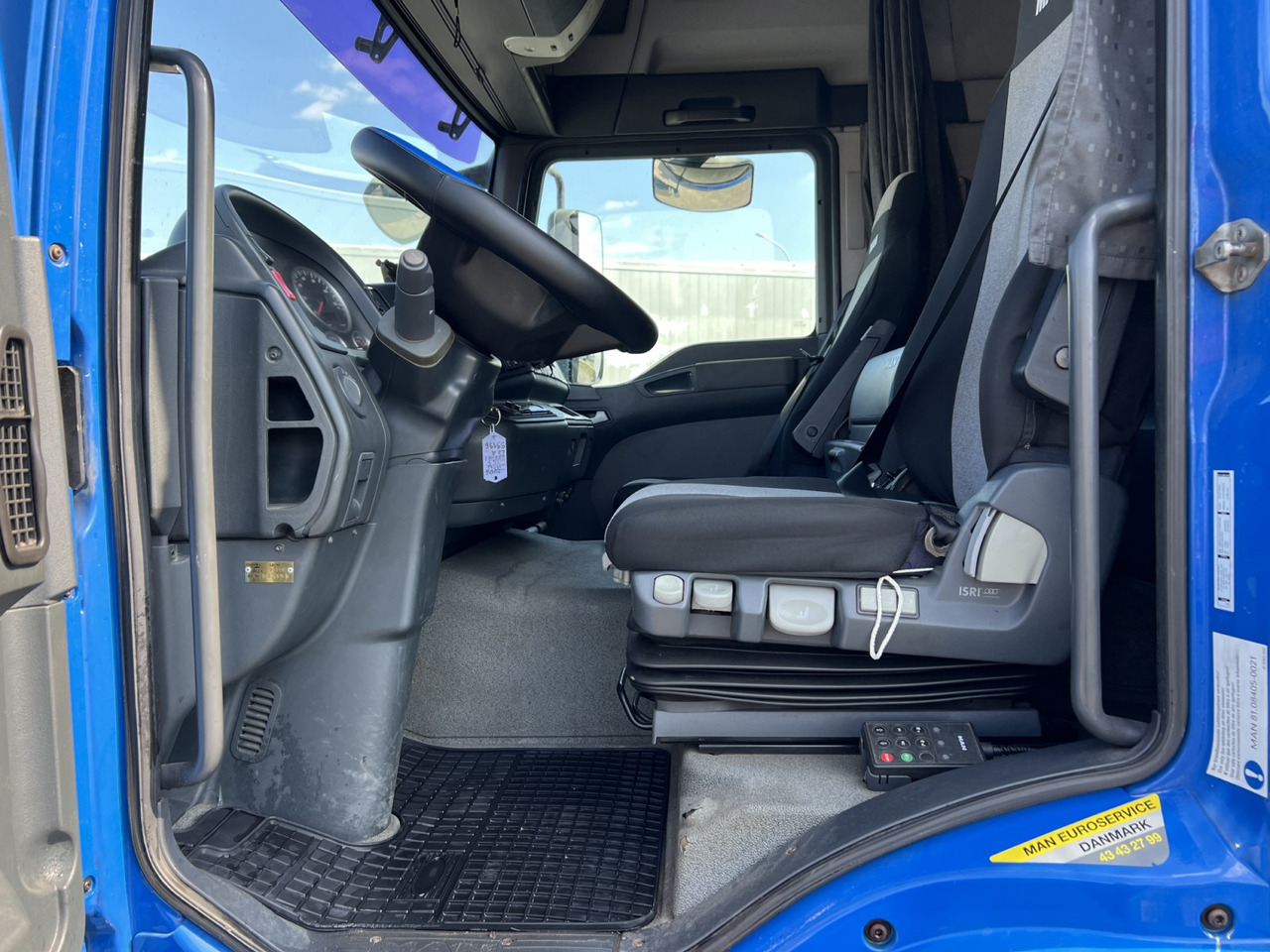 Cabeza tractora MAN TGA 18.440: foto 17 Cabeza tractora MAN TGA 18.440: foto 17