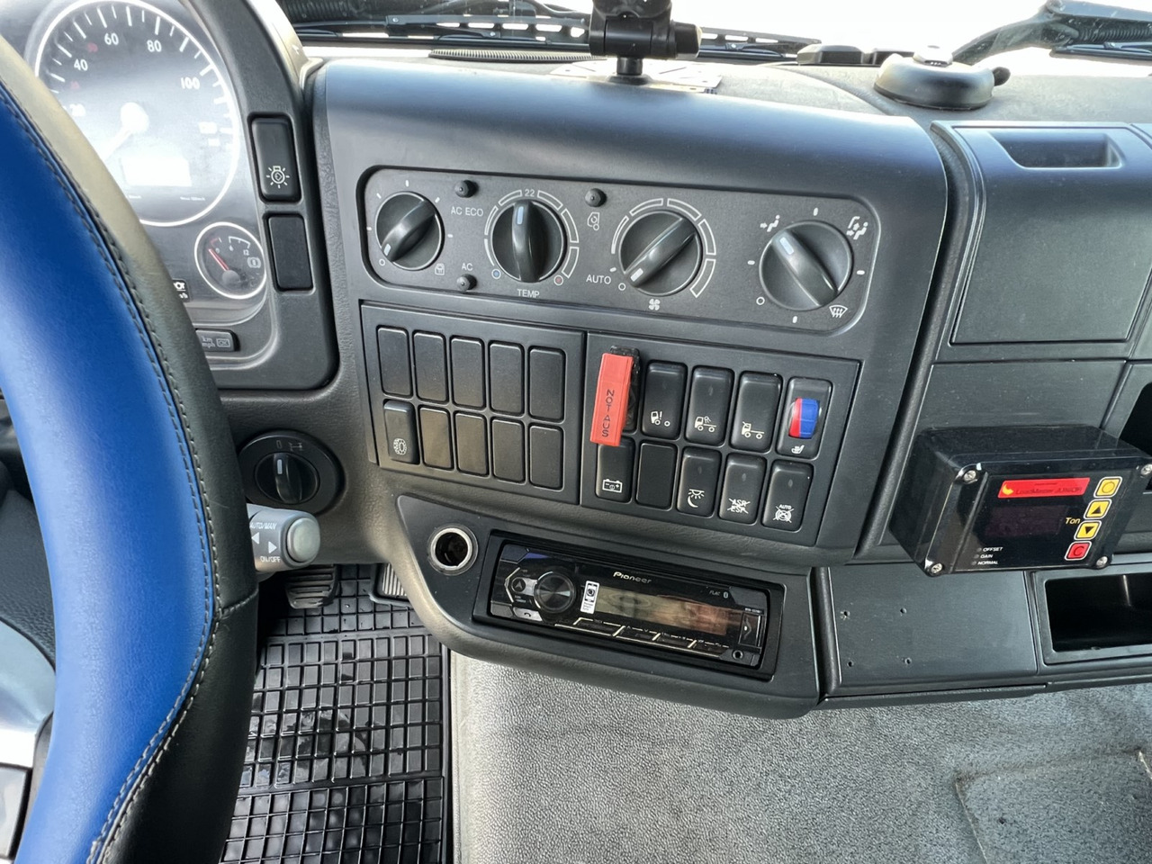 Cabeza tractora MAN TGA 18.440: foto 29 Cabeza tractora MAN TGA 18.440: foto 29