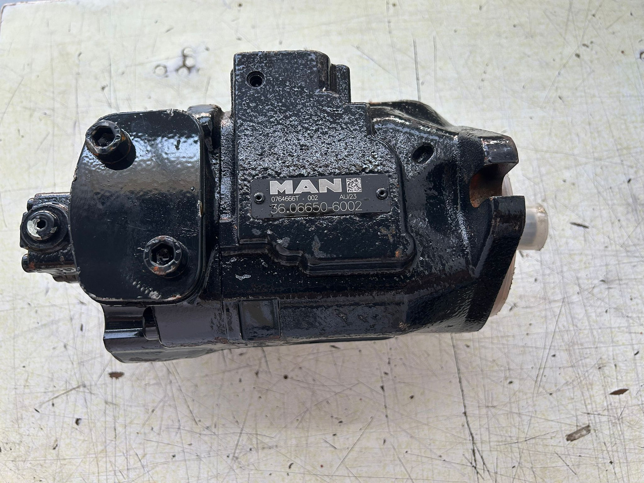 MAN ORIGINAL HYDRAULIC PUMP-36.06650-6002 - Bomba hidráulica: foto 1 MAN ORIGINAL HYDRAULIC PUMP-36.06650-6002 - Bomba hidráulica: foto 1