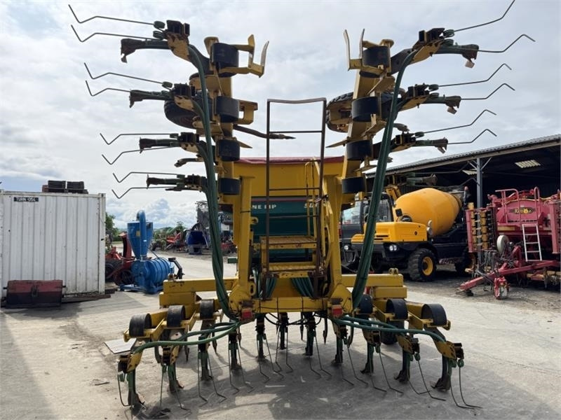 Claydon 6m V Form Drill - Combinado de siembra: foto 5 Claydon 6m V Form Drill - Combinado de siembra: foto 5