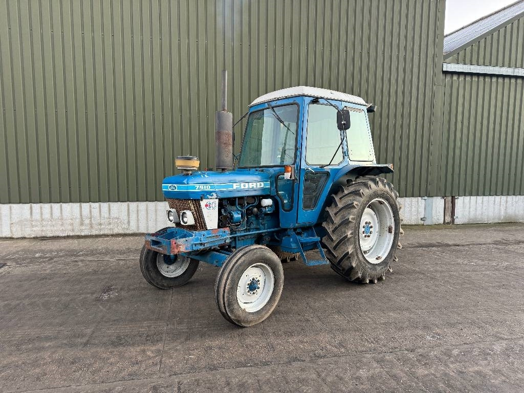 Ford 7610 2wd - Tractor: foto 1 Ford 7610 2wd - Tractor: foto 1