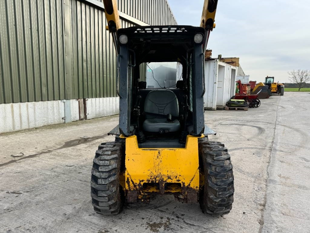 Minicargadora Gehl R 135 Skid Steer: foto 8