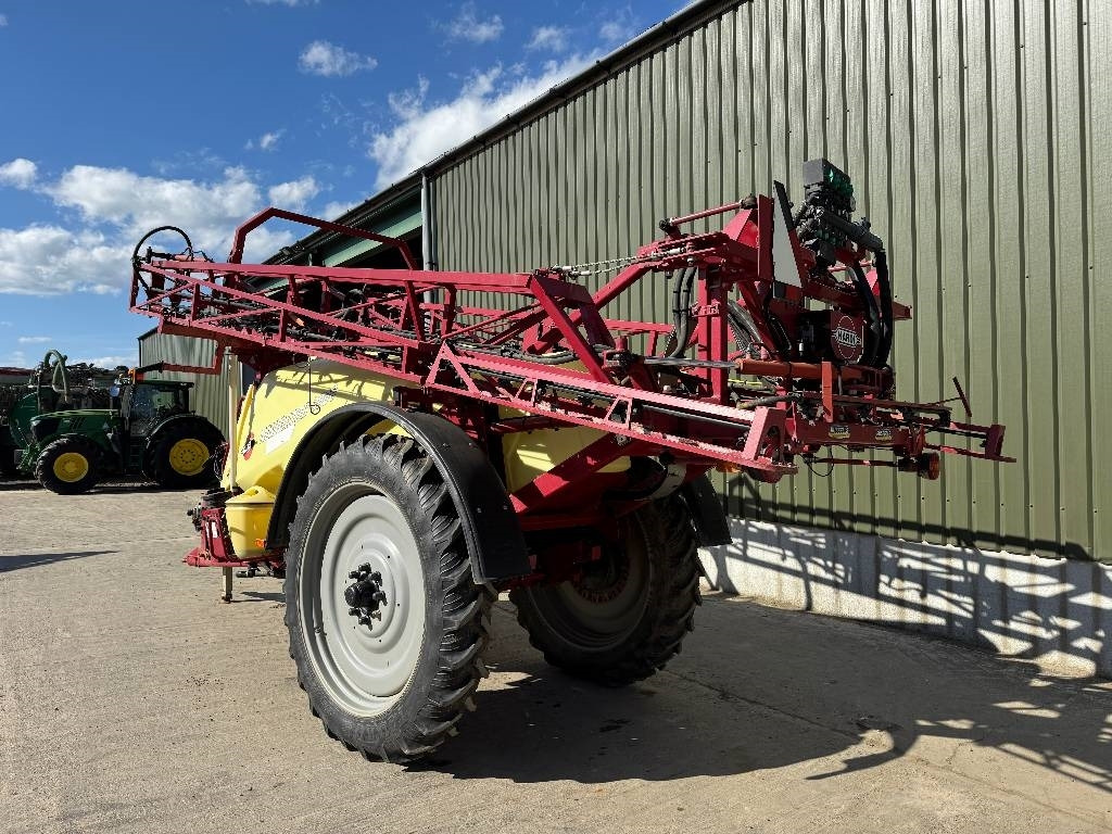 Hardi Navigator 3000L 24m - Pulverizador arrastrado: foto 2 Hardi Navigator 3000L 24m - Pulverizador arrastrado: foto 2