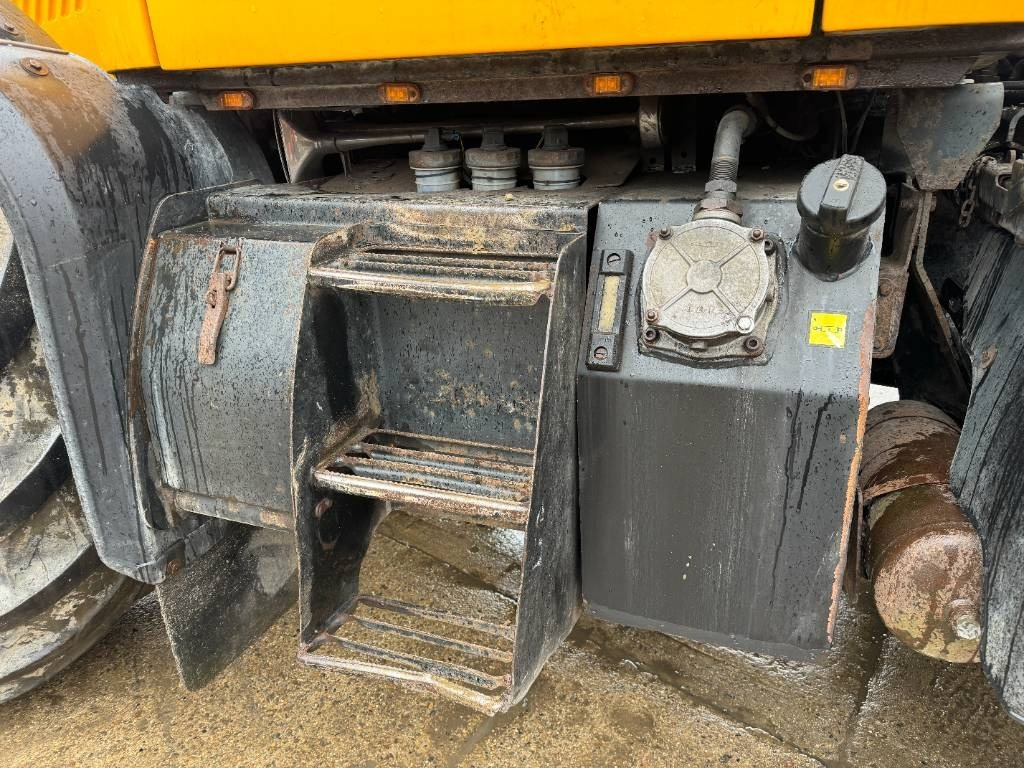 Tractor JCB 3185 Fastrac Smoothshift: foto 13