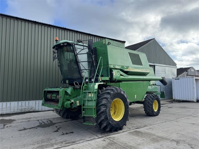 John Deere John Deere 1550 WTS c/w 620R Header - Accesorios para cosechadoras: foto 3 John Deere John Deere 1550 WTS c/w 620R Header - Accesorios para cosechadoras: foto 3