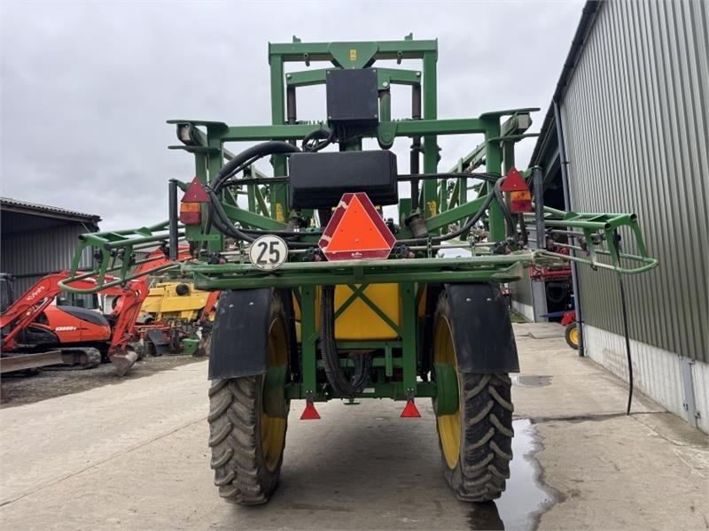 John Deere John Deere 732 Trailed Sprayer - Pulverizador suspendido: foto 3 John Deere John Deere 732 Trailed Sprayer - Pulverizador suspendido: foto 3