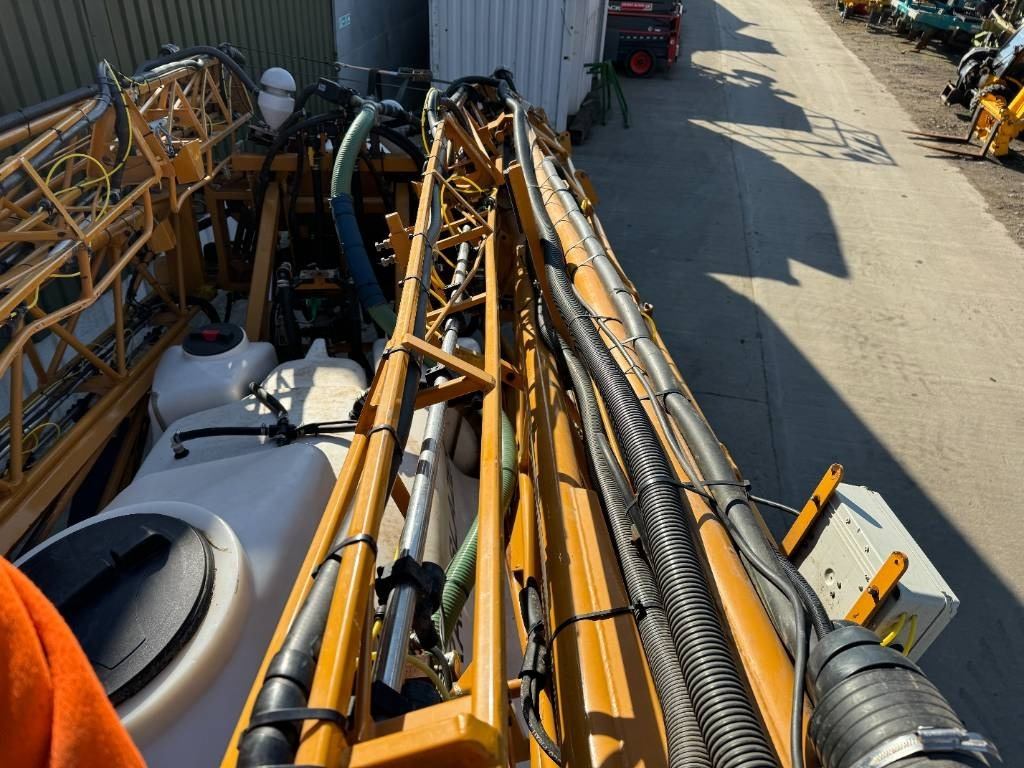 Pulverizador arrastrado Knight Trailblazer 4200L 36M Trailed Sprayer: foto 9