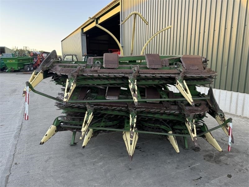 Krone Krone Easy Collect 903 Maize Header - Accesorios para cosechadoras: foto 2 Krone Krone Easy Collect 903 Maize Header - Accesorios para cosechadoras: foto 2
