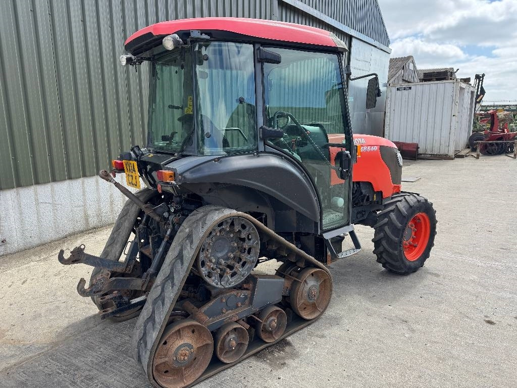 Kubota M8540 Narrow Half Track - Tractor: foto 4 Kubota M8540 Narrow Half Track - Tractor: foto 4