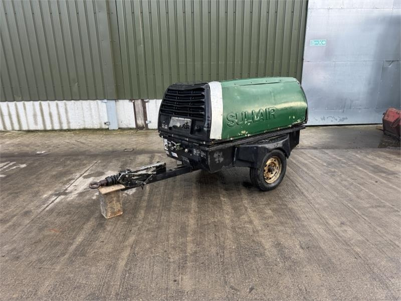 Sullair 130 CFM Compressor - Maquinaria agrícola: foto 1 Sullair 130 CFM Compressor - Maquinaria agrícola: foto 1