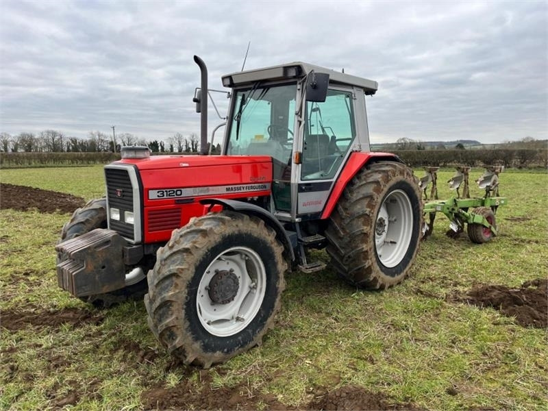 Massey Ferguson Massey Ferguson 3120 Dynashift - Tractor: foto 1 Massey Ferguson Massey Ferguson 3120 Dynashift - Tractor: foto 1