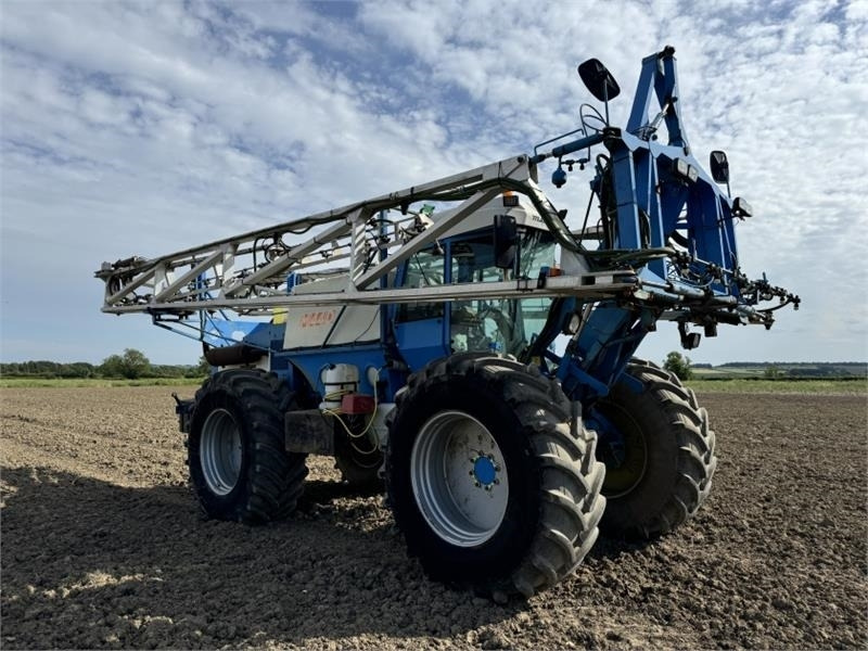 Matrot M44D 36m Self Propelled Sprayer - Pulverizador suspendido: foto 5 Matrot M44D 36m Self Propelled Sprayer - Pulverizador suspendido: foto 5