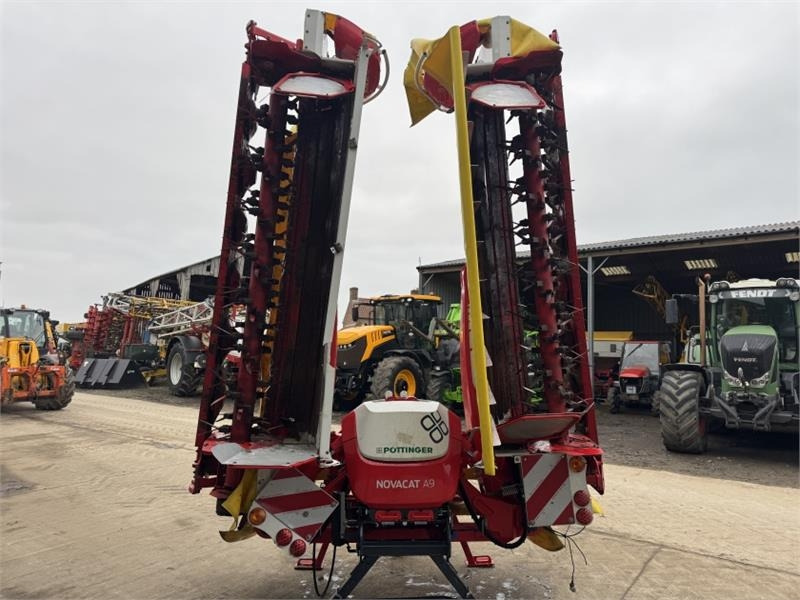 Pöttinger Novacat A9 Butterfly Mowers - Segadora: foto 5 Pöttinger Novacat A9 Butterfly Mowers - Segadora: foto 5