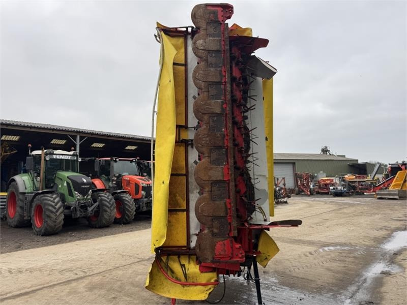 Pöttinger Novacat A9 Butterfly Mowers - Segadora: foto 4 Pöttinger Novacat A9 Butterfly Mowers - Segadora: foto 4