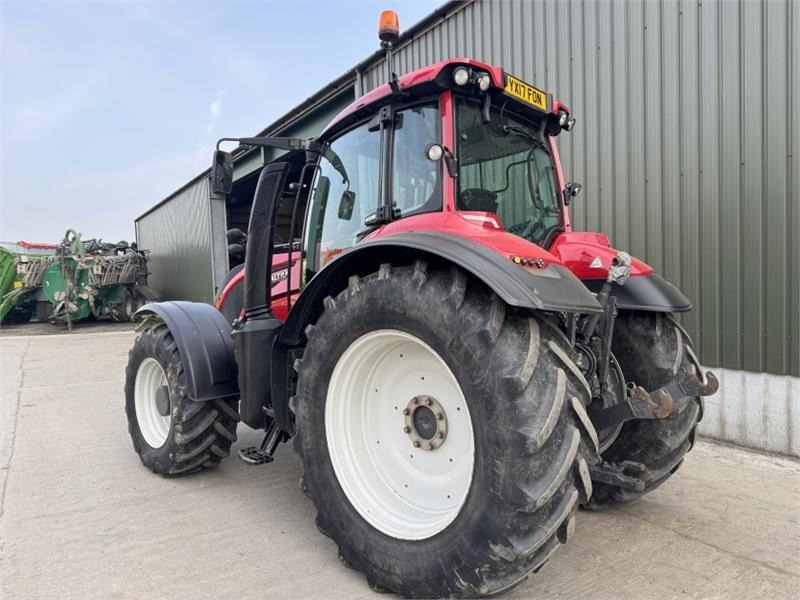 Valtra T194 Versu - Tractor: foto 2 Valtra T194 Versu - Tractor: foto 2