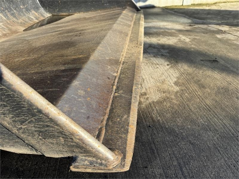 X Form Grain Bucket - Manipulador telescópico: foto 5 X Form Grain Bucket - Manipulador telescópico: foto 5