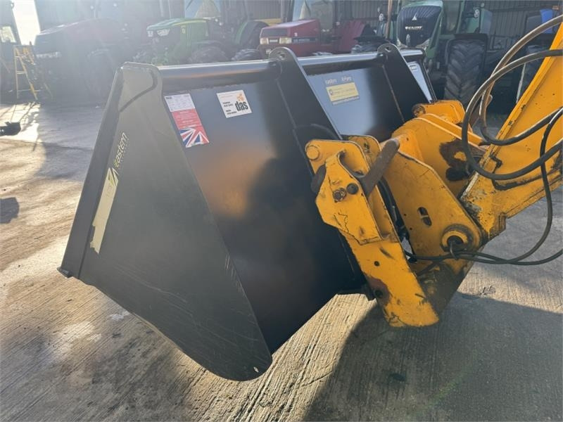 X Form Grain Bucket - Manipulador telescópico: foto 3 X Form Grain Bucket - Manipulador telescópico: foto 3