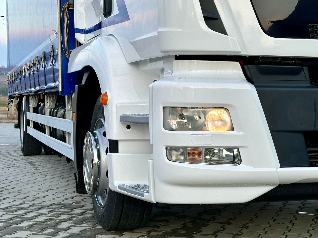 Camión lona MAN TGM 15.290 / FIRANKA / 20 EUROPALET / AUTOMAT / SYPIALKA / DMC 16 T / 8 400 KG ŁADOWNOŚĆ: foto 15