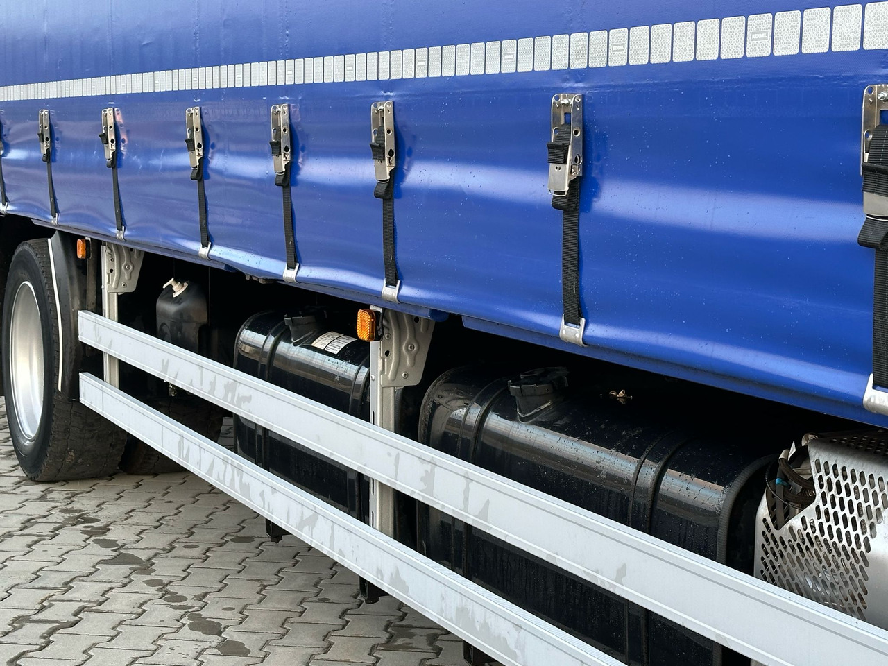 Camión lona MAN TGM 15.290 / FIRANKA / 20 EUROPALET / AUTOMAT / SYPIALKA / DMC 16 T / 8 400 KG ŁADOWNOŚĆ: foto 19
