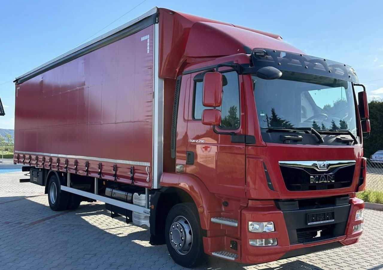 MAN TGM 15.290 / FIRANKA / 21 EUROPALET / AUTOMAT - Camión lona: foto 1 MAN TGM 15.290 / FIRANKA / 21 EUROPALET / AUTOMAT - Camión lona: foto 1