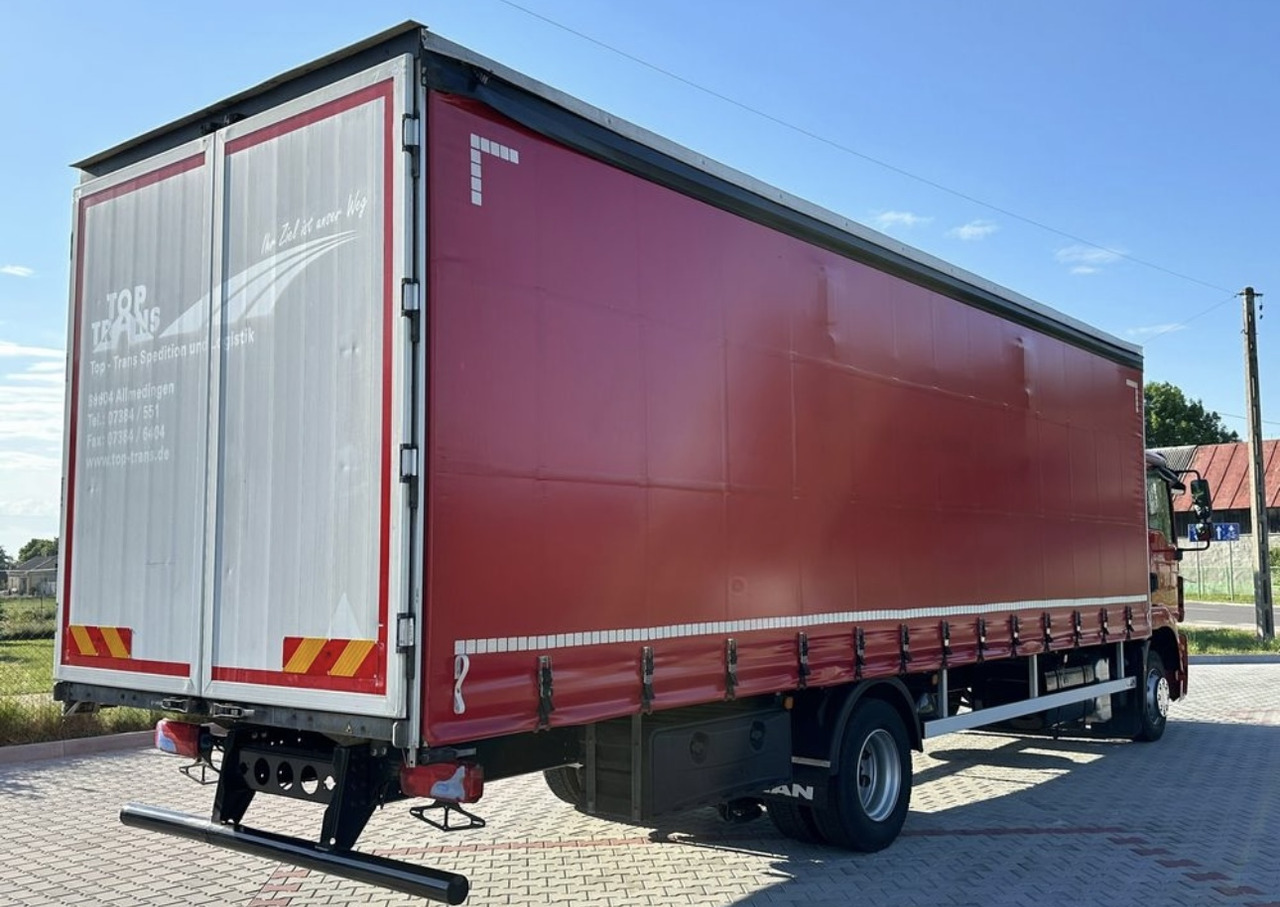 MAN TGM 15.290 / FIRANKA / 21 EUROPALET / AUTOMAT - Camión lona: foto 4 MAN TGM 15.290 / FIRANKA / 21 EUROPALET / AUTOMAT - Camión lona: foto 4