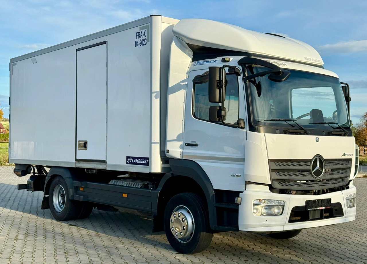 MERCEDES-BENZ ATEGO 1218 / CHŁODNIA / IZOTERMA / WINDA / 5.10 M DŁUGOŚCI / LAMBERET / AUTOMAT / 2017 ROK / 410 TYŚ KM - Camión frigorífico: foto 1 MERCEDES-BENZ ATEGO 1218 / CHŁODNIA / IZOTERMA / WINDA / 5.10 M DŁUGOŚCI / LAMBERET / AUTOMAT / 2017 ROK / 410 TYŚ KM - Camión frigorífico: foto 1