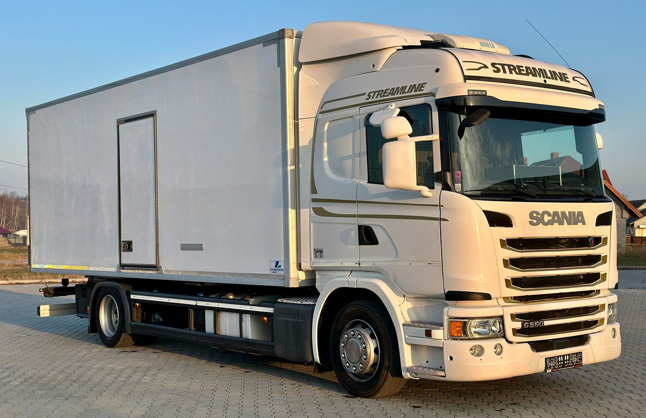 SCANIA G360 / IZOTERMA / 6.8 M DŁUGOŚCI / AUTOMAT / CAŁA NA PODUSZKACH / KLIMA POSTOJOWA / ELEKTRYCZNA ROLETA TYŁ / SYPIALKA - Camión isotérmico: foto 1 SCANIA G360 / IZOTERMA / 6.8 M DŁUGOŚCI / AUTOMAT / CAŁA NA PODUSZKACH / KLIMA POSTOJOWA / ELEKTRYCZNA ROLETA TYŁ / SYPIALKA - Camión isotérmico: foto 1
