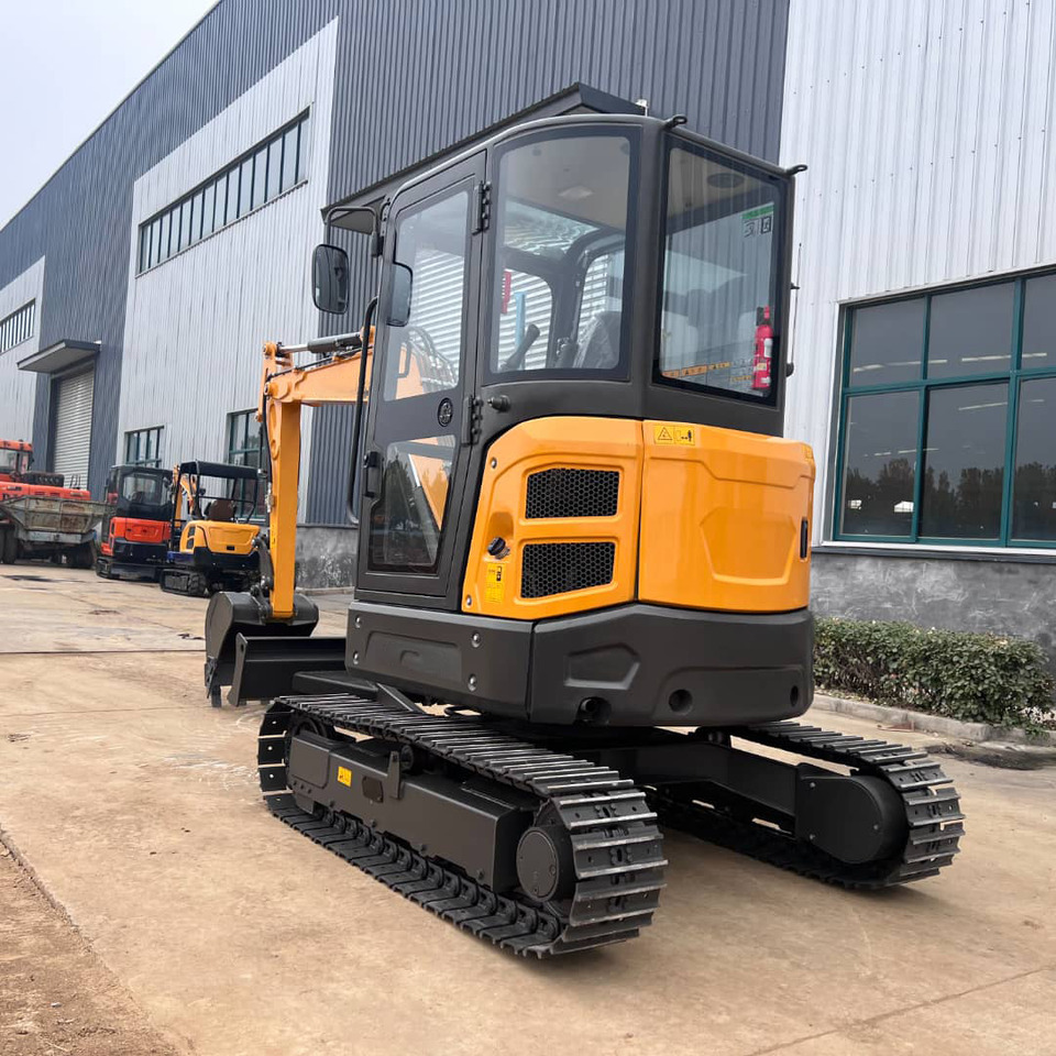 KUBOTA Diesel Mini excavator 4 Ton - Müller Machinery MB 40 Plus - VKSH - Miniexcavadora: foto 3 KUBOTA Diesel Mini excavator 4 Ton - Müller Machinery MB 40 Plus - VKSH - Miniexcavadora: foto 3