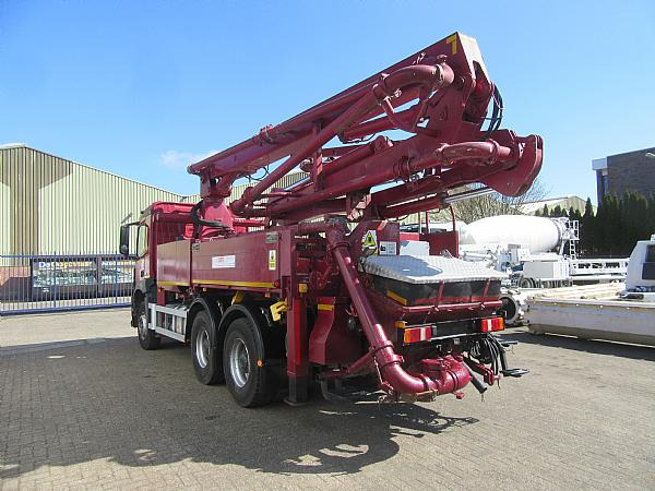 2017 SCHWING S24 X / MB AROCS - Bomba de hormigón: foto 3 2017 SCHWING S24 X / MB AROCS - Bomba de hormigón: foto 3