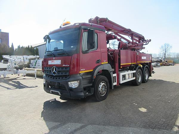 2017 SCHWING S24 X / MB AROCS - Bomba de hormigón: foto 4 2017 SCHWING S24 X / MB AROCS - Bomba de hormigón: foto 4