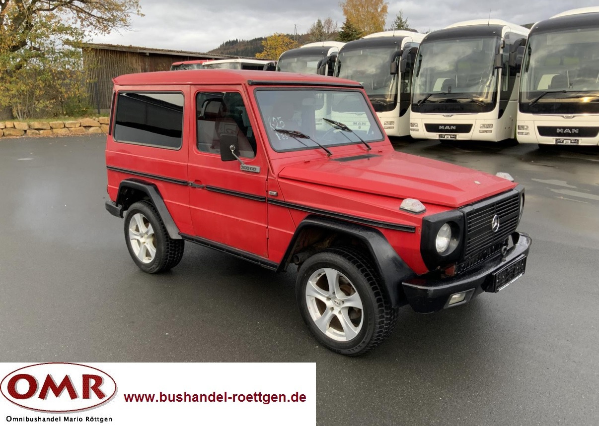 Mercedes-Benz G 300 - SUV/ Todoterreno: foto 1 Mercedes-Benz G 300 - SUV/ Todoterreno: foto 1