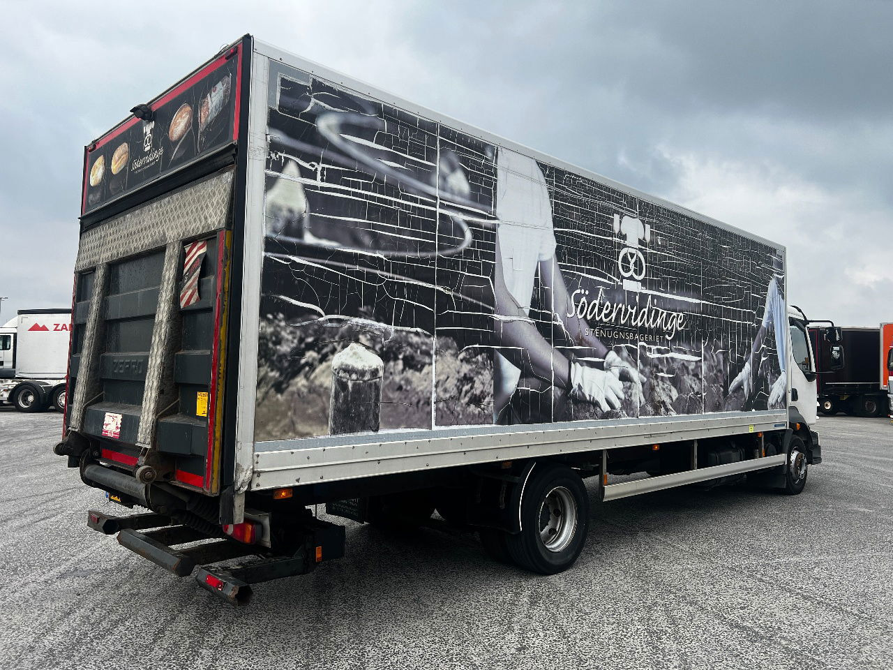 Volvo FL 12.240 Euro 5, NL truck - Camión caja cerrada: foto 3 Volvo FL 12.240 Euro 5, NL truck - Camión caja cerrada: foto 3