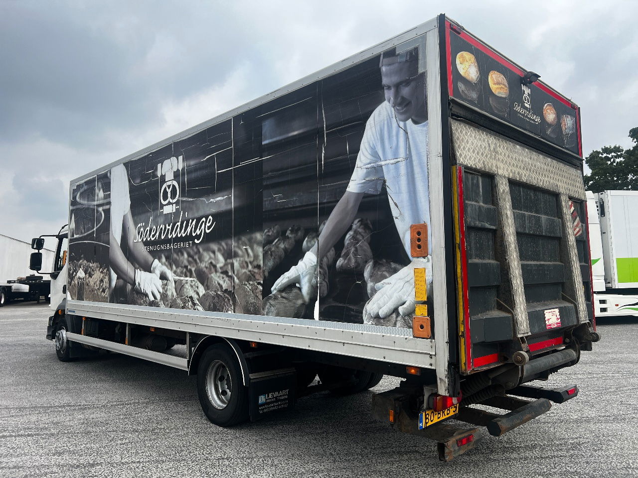 Volvo FL 12.240 Euro 5, NL truck - Camión caja cerrada: foto 4 Volvo FL 12.240 Euro 5, NL truck - Camión caja cerrada: foto 4